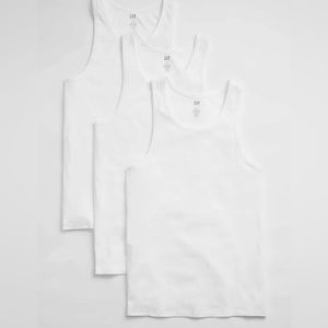 Never opened GAP multipack mens tanks size L